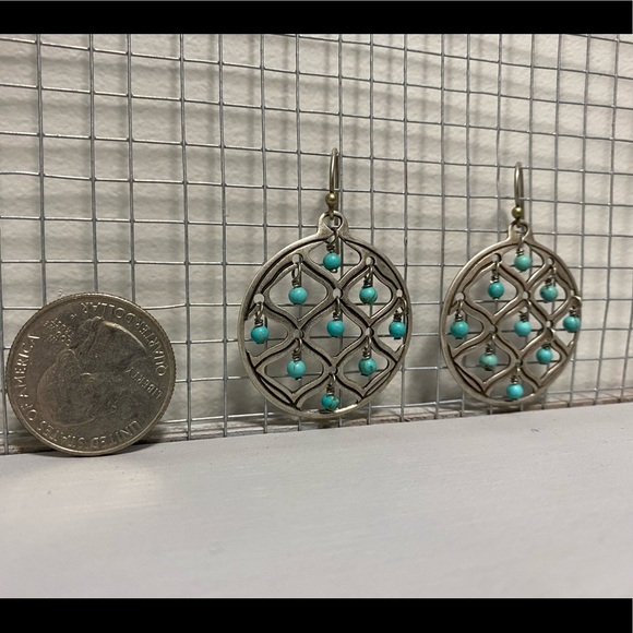Silver metal and turquoise earrings - Picture 3 of 3